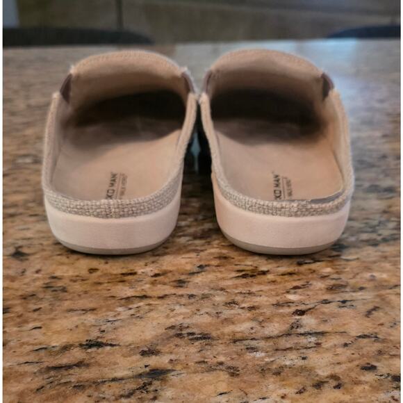Gecko Man Walk Hero Tan slip On Comfort Shoes Women's Size 9 - Picture 4 of 7
